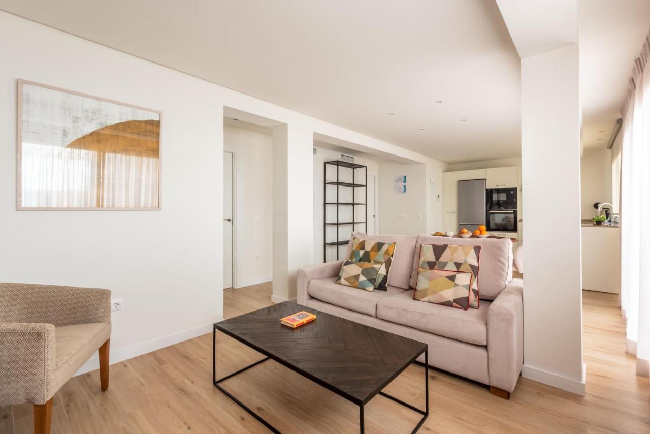Moderno Apartemen